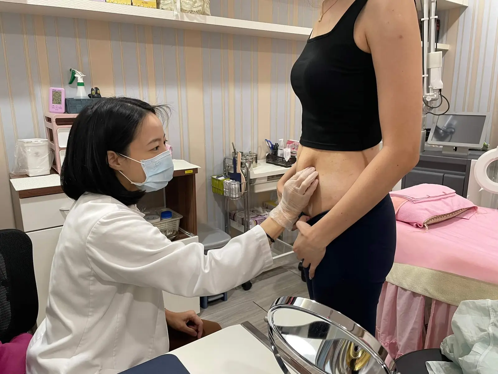 Amy:產後媽咪的救星,恢復產前平坦緊實小腹︱美體黃金電波