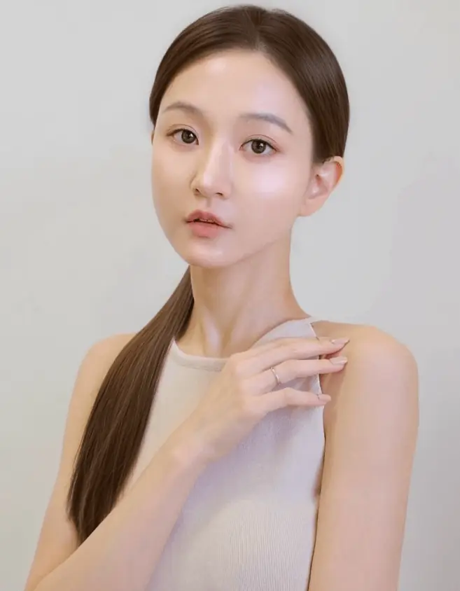 小艾:揮別暗沉,重啟透亮美肌好膚質︱皮秒雷射